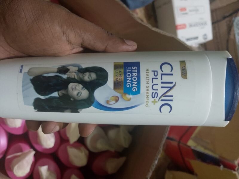 Clinic Plus Shampoo Strong and Long Multivitamin 340ml - Image 3